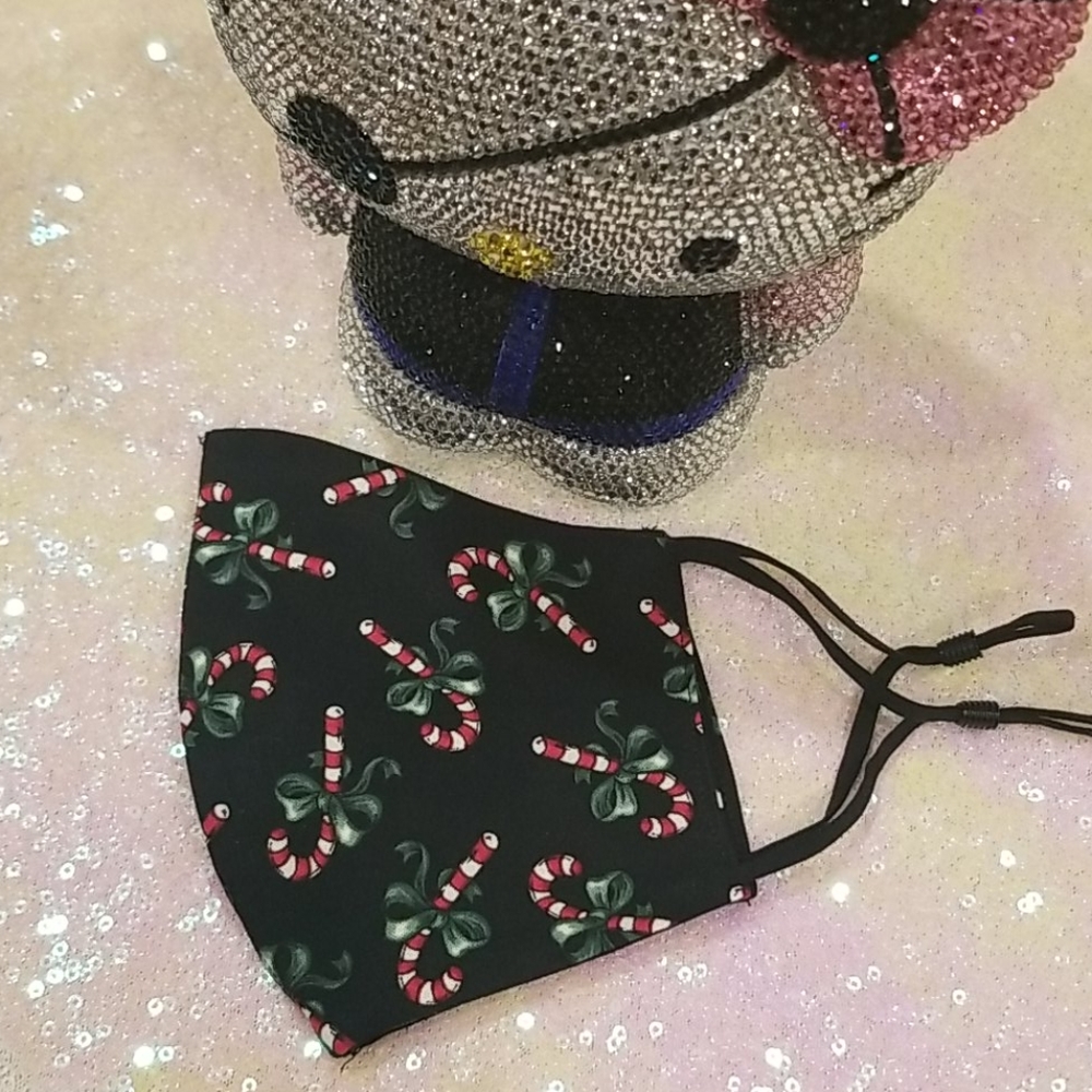 💖SALE💖 Christmas Candy Cane Mask - Picture 6 of 8